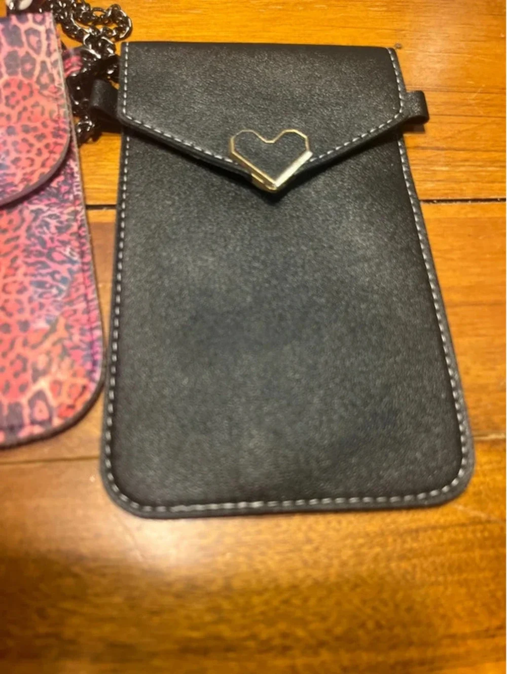 Two phone holders, leopard, print heart, black pink